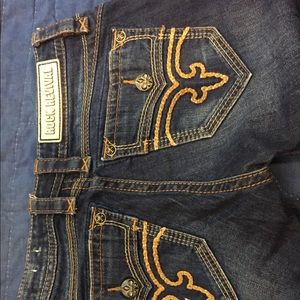 Rock Revival Calli Skinny Jeans